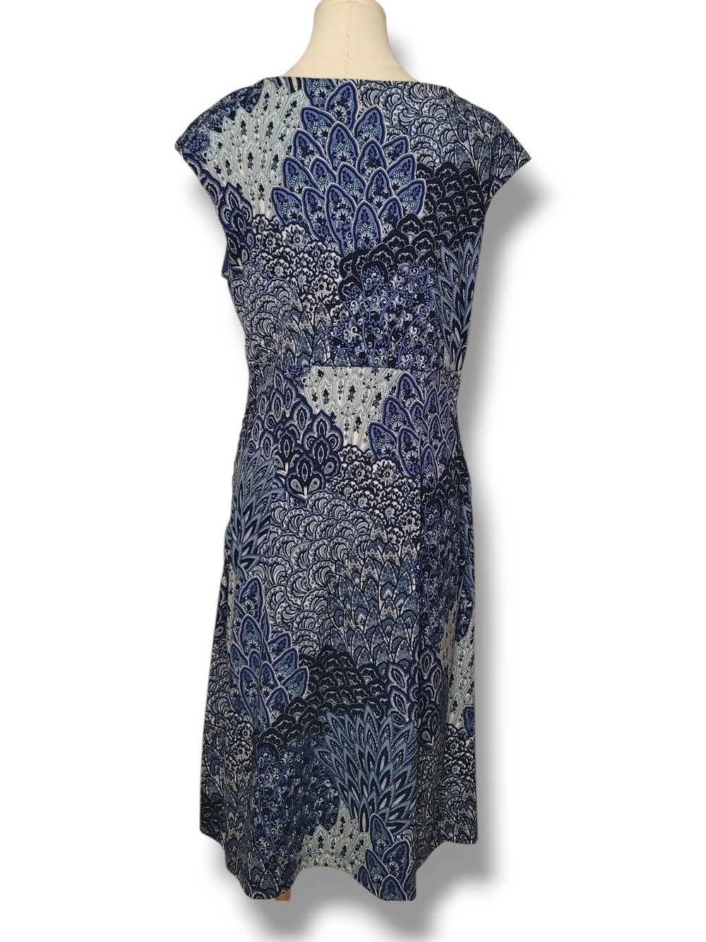 CONNECTED APPAREL - Size 14 Blue Patterned Cap Sleeve Dress - Picture 2 of 7